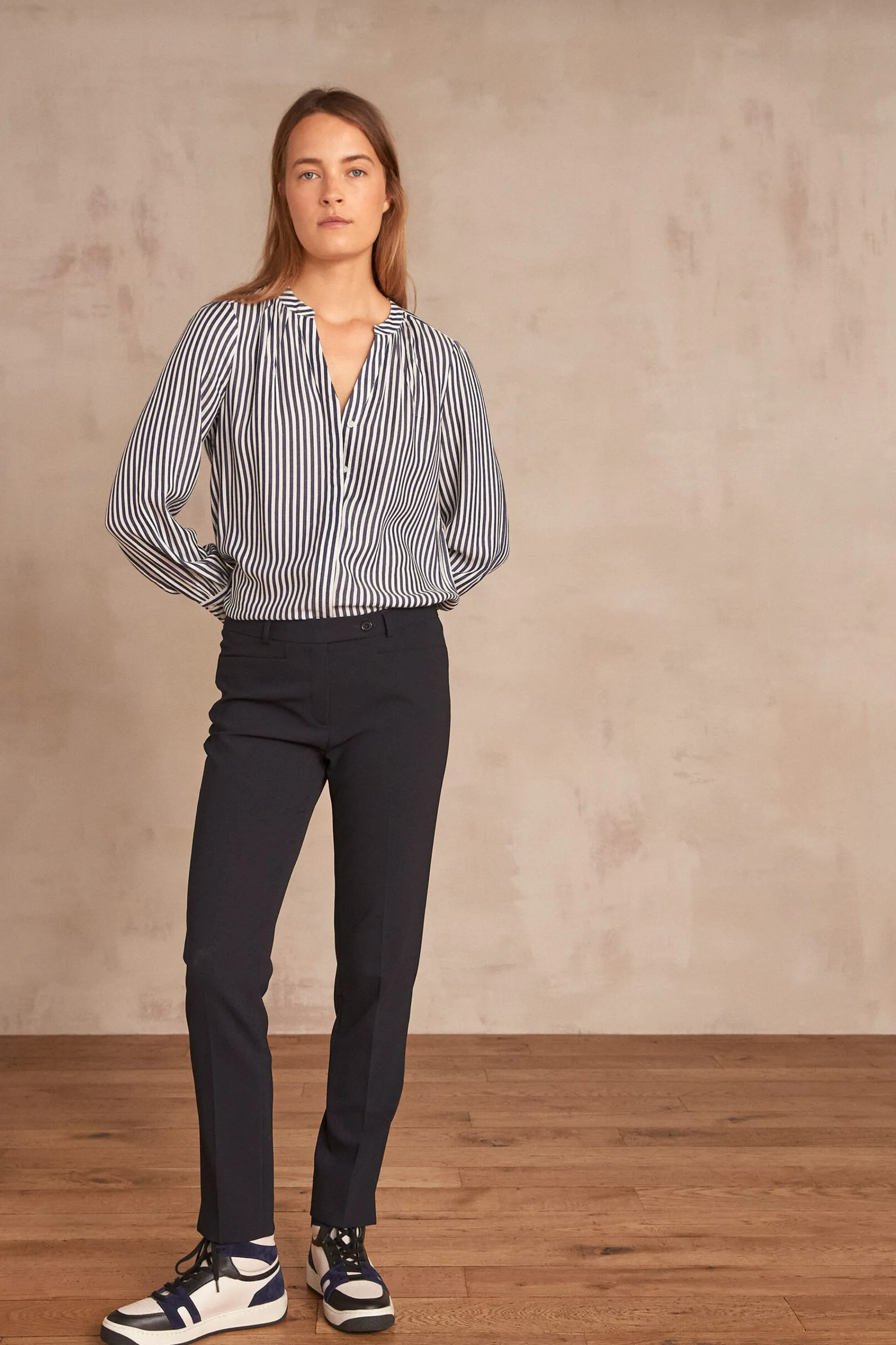 Maison 123 Pantalons De Tailleur | Tailleurs>Pantalon cigarette Valero Produit labellisé We Care mettant en avant l'utilisation de matières plus responsables et la valorisation de la production locale MARINE