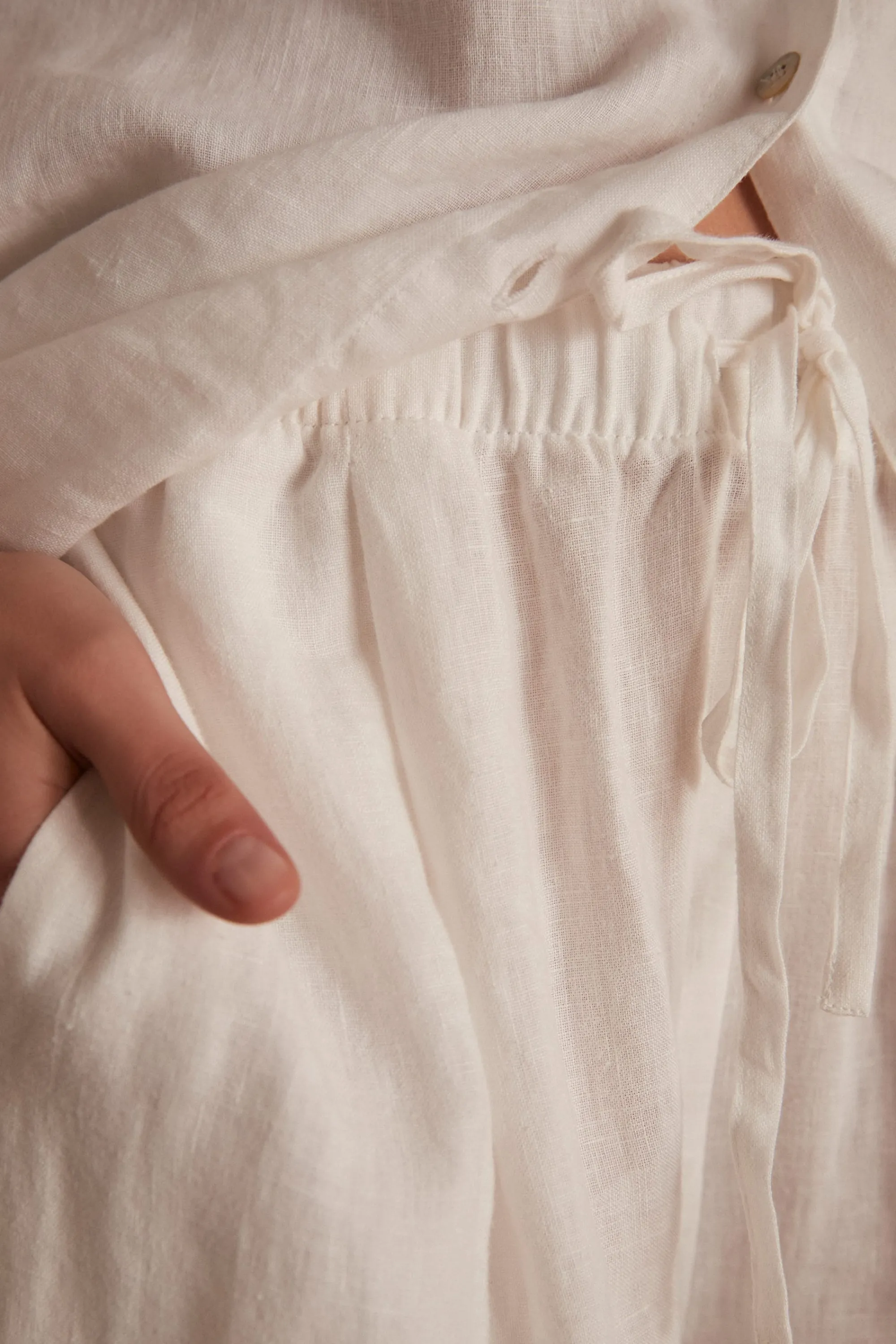 Maison 123 Pantalons Fluides | Pantalons Larges>Pantalon en lin PRINCE Produit labellisé We Care mettant en avant l'utilisation de matières plus responsables et la valorisation de la production locale IVOIRE