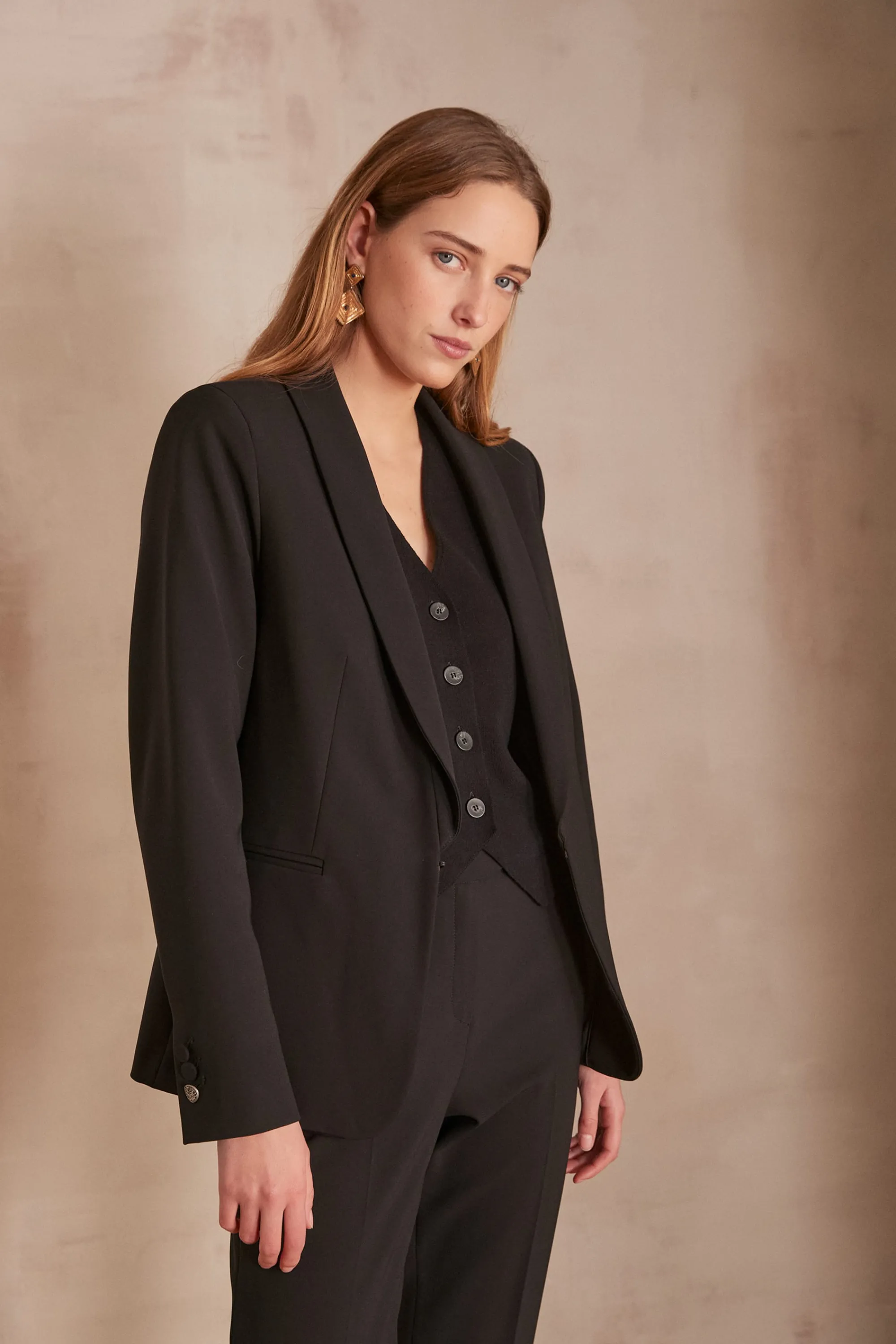 Maison 123 Blazers | Vestes Noires>Veste de tailleur REINE Produit labellisé We Care mettant en avant l'utilisation de matières plus responsables et la valorisation de la production locale NOIR